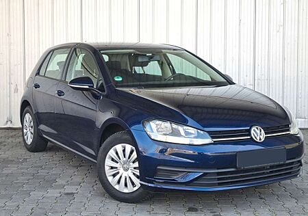 VW Golf Volkswagen VII Lim. Trendline BMT Facelift Navi Klima