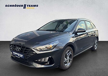 Hyundai i30 Kombi 1.0 T-GDi DCT Select KAMERA/SHZ/KLIMA