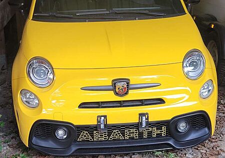 Abarth 595 Competizione Alcantara