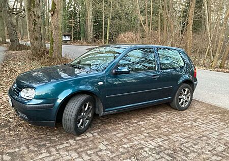VW Golf Volkswagen 1.9 SDI