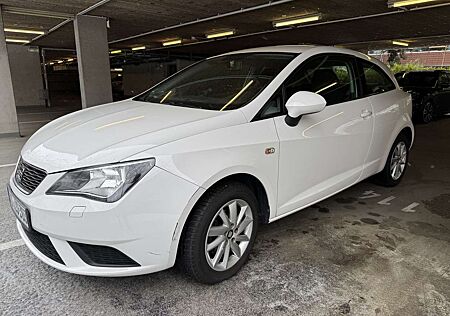 Seat Ibiza SC 1.2 12V Reference Salsa
