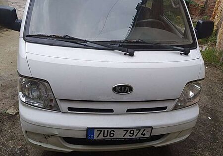 Kia Pregio
