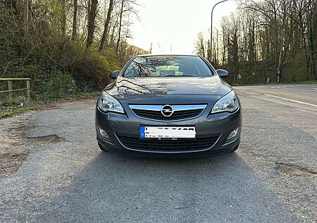 Opel Astra Fließheck 5-Türer 1.4 ecoFLEX Edition