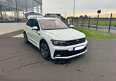 VW Tiguan Volkswagen Highline BMT/Start-Stopp 4Motion