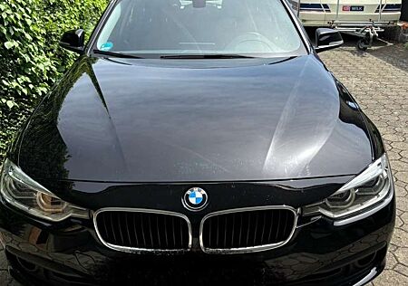 BMW 330d 330 Touring Aut.