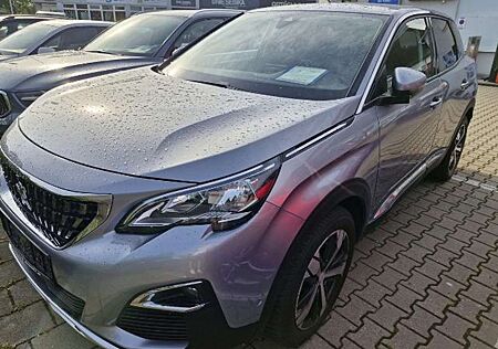 Peugeot 3008 1.2 130 Allure - Navi - Elektr. Sitze - DAB - Allw