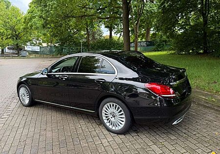 Mercedes-Benz C 220 d 4Matic 9G-TRONIC Exclusive