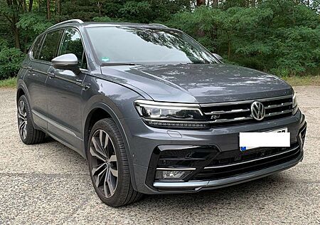 VW Tiguan Allspace Volkswagen R-Line 2.0 TDI SCR 4Motion DSG