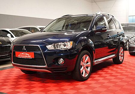 Mitsubishi Outlander 2.2 Di-D 4WD Instyle 7Sitzer*Keyless