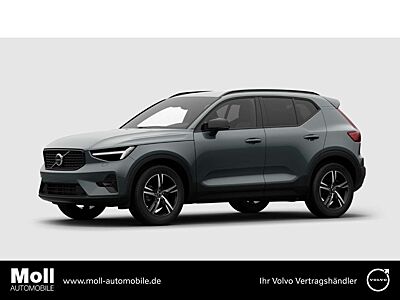 Volvo XC40 B4 Benzin Plus Dark Standh. Licht-Paket