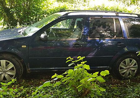 VW Bora Volkswagen Variant 2.0
