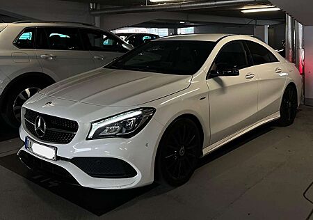 Mercedes-Benz CLA 200 7G-DCTAMG Line