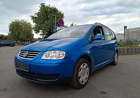 VW Touran Volkswagen Goal