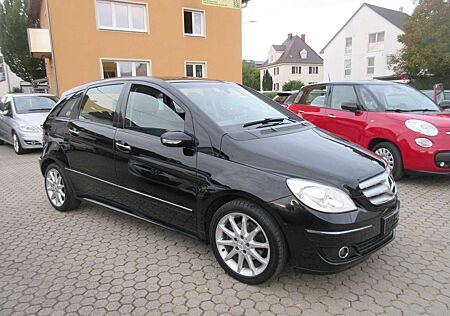 Mercedes-Benz B 200 *Panorama-Dach+Klima*