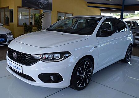 Fiat Tipo S-Design NAVI / TEIL-LEDER / R-KAMERA / PDC