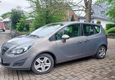 Opel Meriva 1.4 Innovation, SHZ, 2.Hand