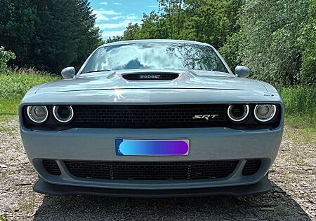 Dodge Challenger Automatik SXT Plus