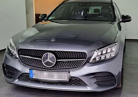 Mercedes-Benz C 220 d T 9G-TRONIC AMG Line