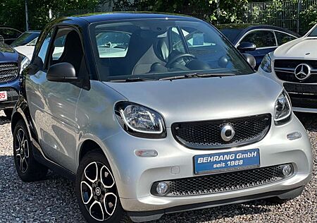 Smart ForTwo *AMBIENTE*PANORAMA*SITZHEIZUNG*90PS*AUTOMA