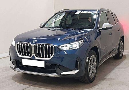 BMW X1 20d xDrive xLine Shadow Line LED AHK KAMERA
