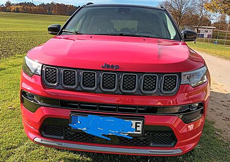 Jeep Compass 1.3 T-GDI 4xe PLUG-IN HYBRID Automatik S