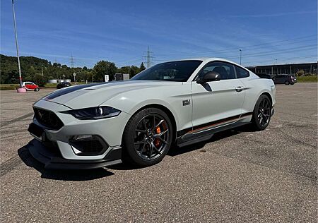 Ford Mustang Fastback 5.0 Ti-VCT V8 MACH1