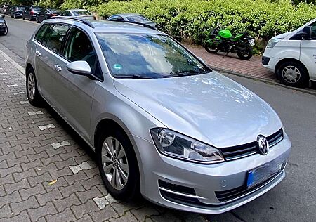 VW Golf Variant Volkswagen 1.6 TDI BlueMotion