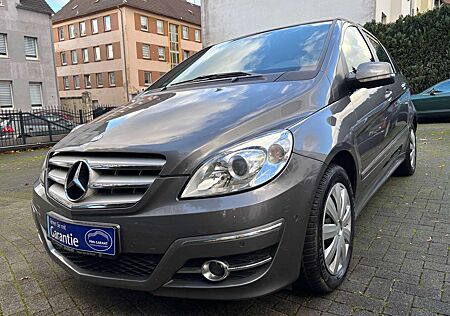 Mercedes-Benz B 180 gebraucht kaufen Mercedes-Benz B 180 CDI Autotronic SPORT EDITION Navi+PDC+AHK