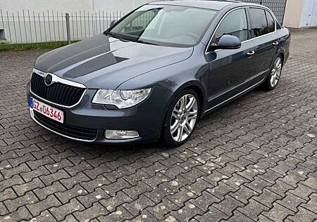 Skoda Superb 1.8TSI DSG Elegance Camera,Pdc,Sitzh,Temp