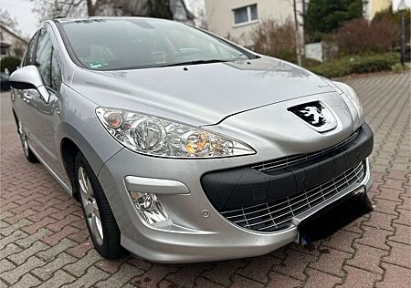 Peugeot 308 1.Hand (73.000Km)Neu TÜV Dez 2027