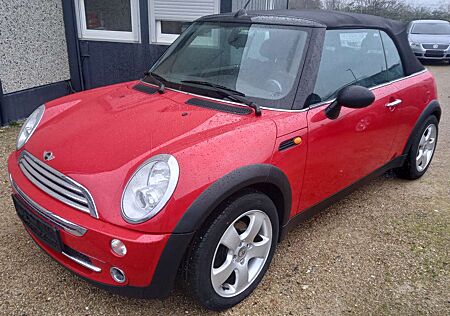 Mini One Cabrio / sehr gepflegt / Auspuff neu / Scheckheft