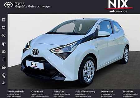 Toyota Aygo 1.0 x-play BT KLIMA