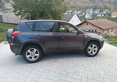 Toyota RAV 4 2.2 D-CAT 4x4 Sol