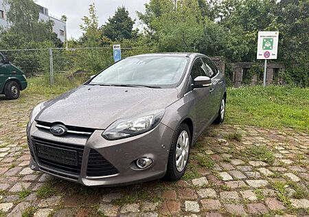Ford Focus Titanium