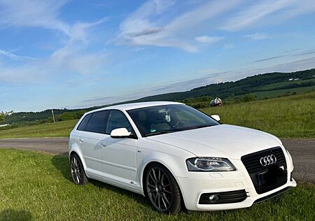 Audi A3 1.8 T S Line