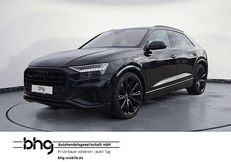 Audi Q8 55 TFSI e quattro 280(381) kW(PS