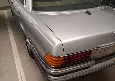 Mercedes-Benz S 450 W 116