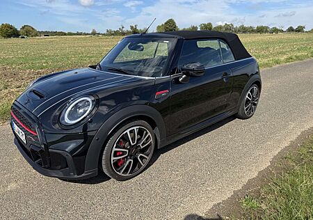 Mini John Cooper Works Cabrio JCW Trim, 8-fach Bereift, Servicepaket, neue Insp.