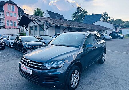 VW Touareg Volkswagen V6 TDI BMT/AHK/Xenon/Sauberen Zust/