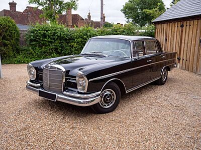 Mercedes-Benz 300 SE Lang