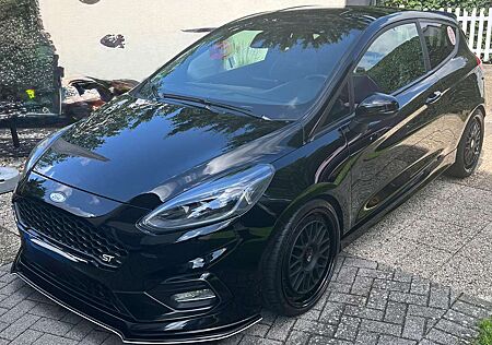 Ford Fiesta gebraucht kaufen Ford Fiesta ST 1.5 EcoBoost mit Leder-Exclusiv-Paket B&O Sound