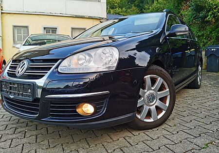 VW Golf Variant Volkswagen 1.6 Comfortline/Klimaaut/PDC/SitzhzgTempomat/Bord/