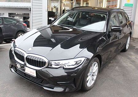 BMW 320 3 Touring d xDrive Advantage