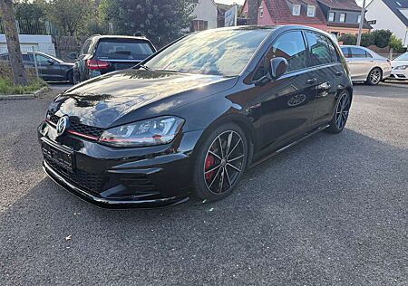 VW Golf GTI Volkswagen GTI Clubsport BMT