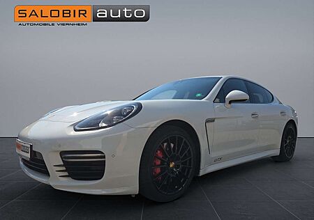Porsche Panamera GTS Sport Chrono BOSE Luftfed Kamera