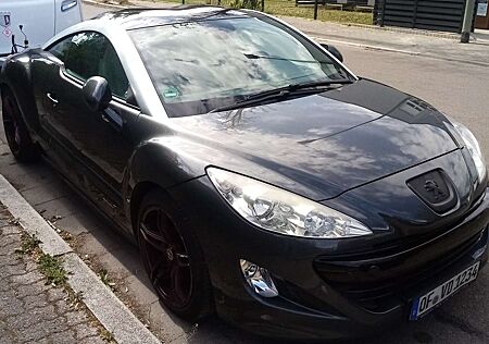 Peugeot RCZ 1.6 155 THP