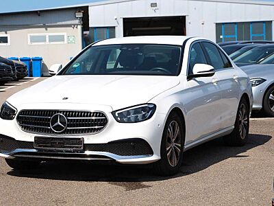 Mercedes-Benz E 220 d FAHRASSISTENZ*LED*AHK*RFK Avantgarde