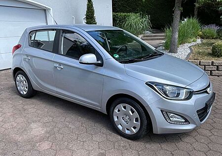 Hyundai i20 1.4 AutomatikTrend