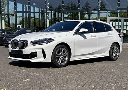 BMW 118i 118 Aut. M Sport / Glasdach / Harman-Kardon Sound