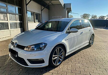 VW Golf Volkswagen 7 Cup BMT R-LINE Austattung *Gasanlage*